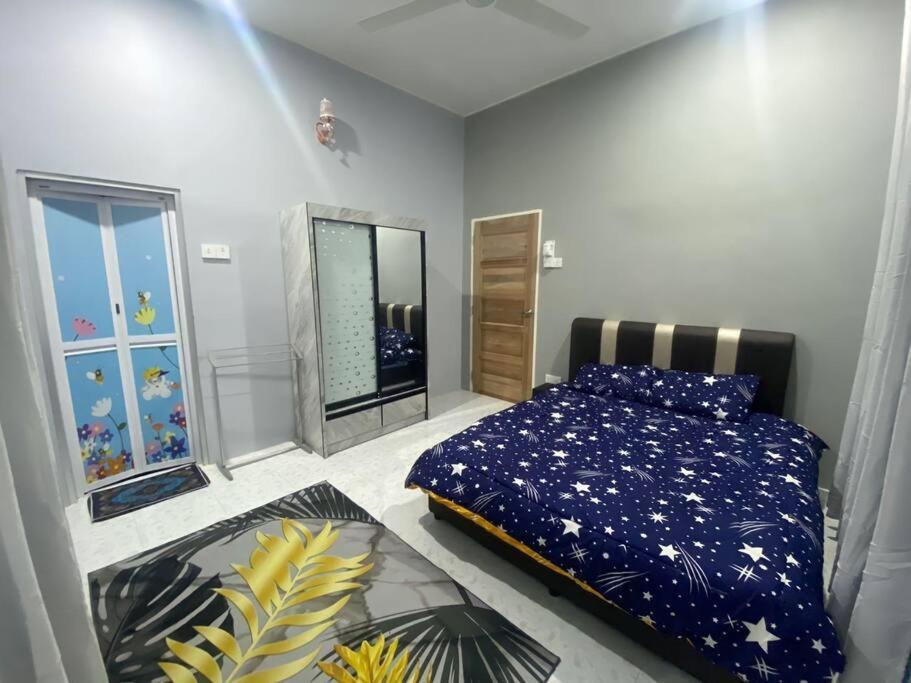 Homestay Kak Tiy Куала Теренгану Екстериор снимка